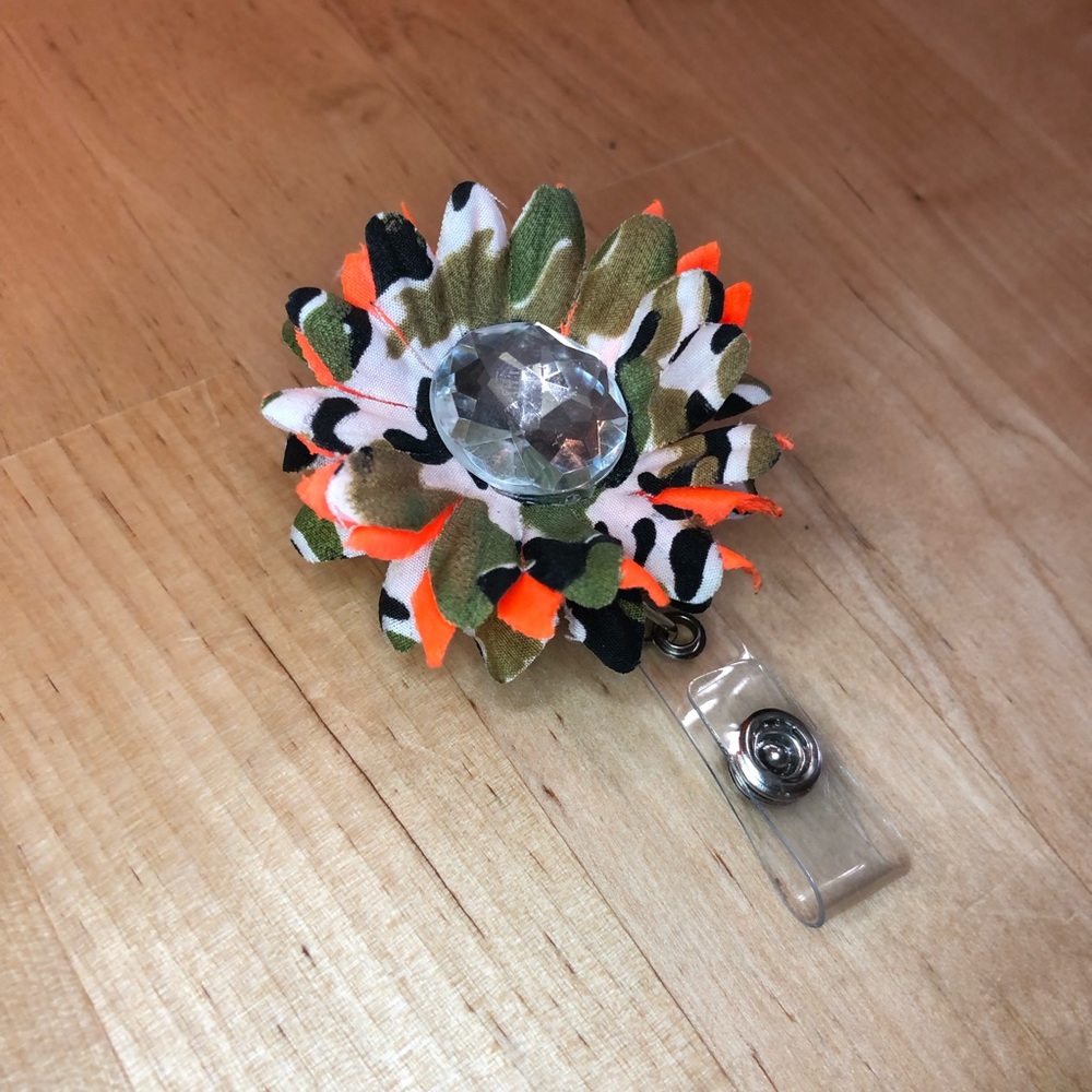 Badge reel ID holder camo blingy flower